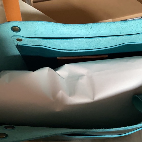 Portland Leather Goods Classic Medium Tote, Caribbean, NWT - Picture 4 of 6